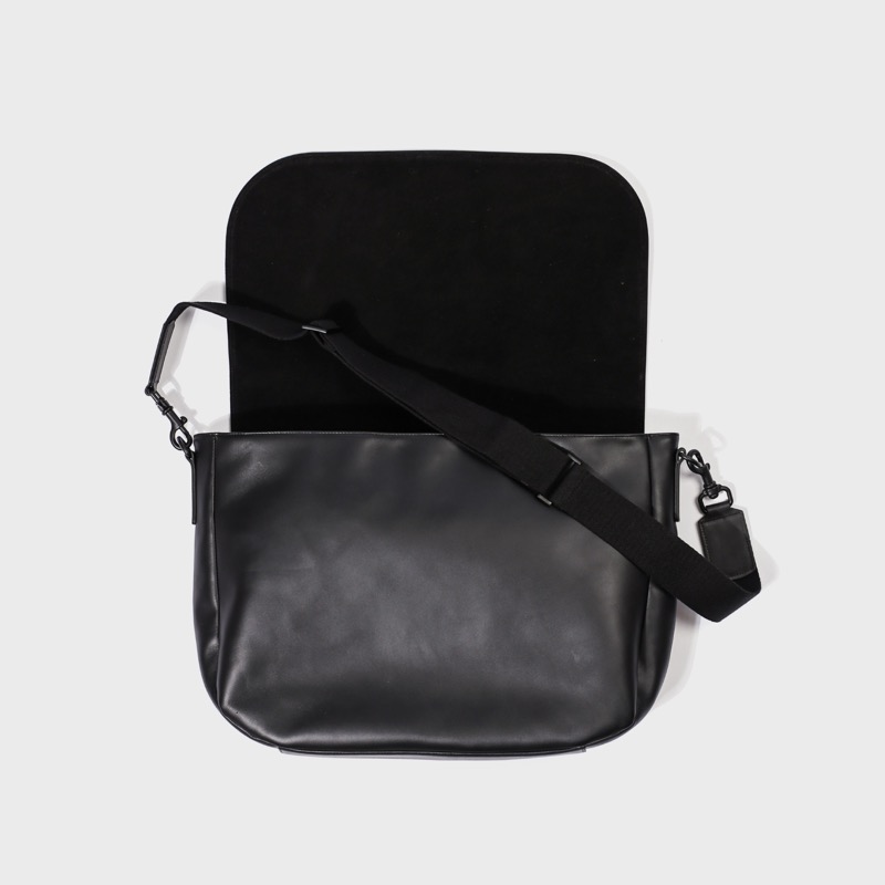 leather runners bag(black)